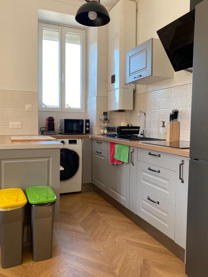 Magnifique Appartement Climatise - Classe 4 Etoiles Terrasson エクステリア 写真